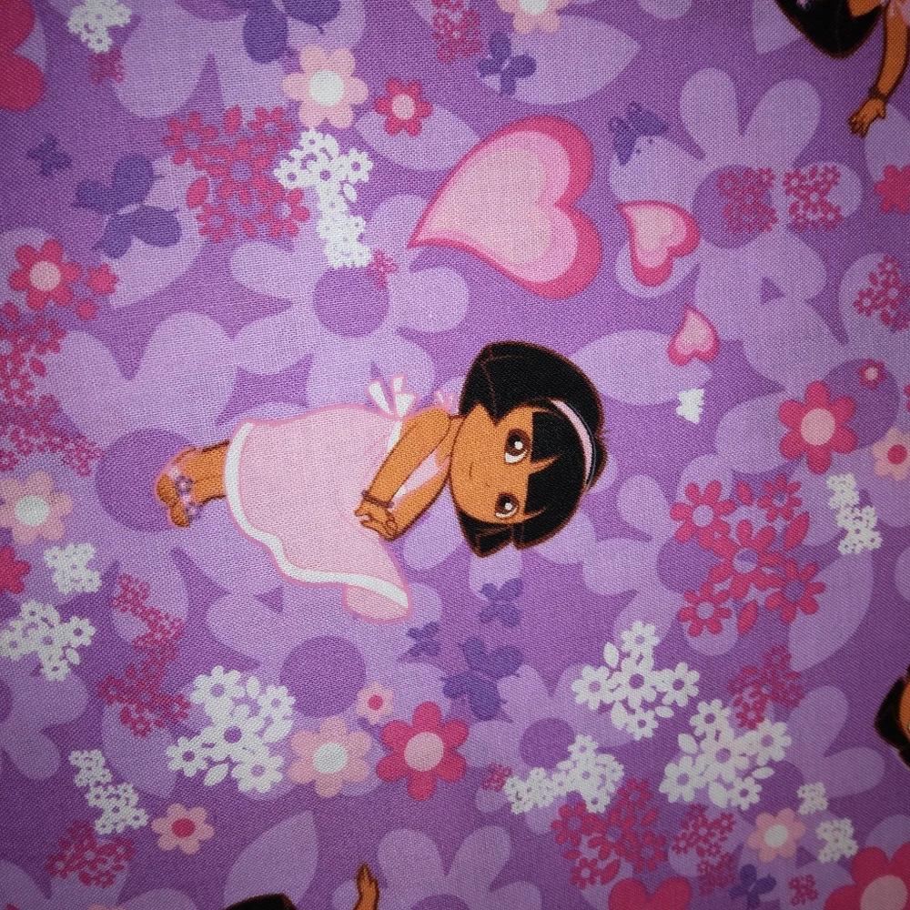 FABRIC Dora The Explorer, Dora Hearts and Flowers CP33342 licensed 2009